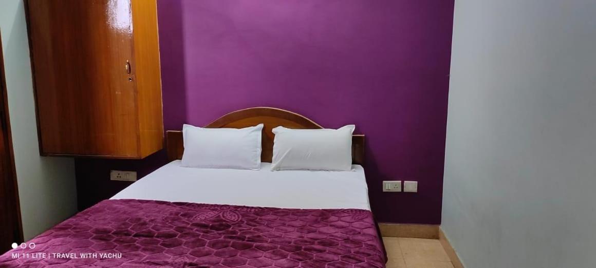 Hotel Nakshatra Ooty Kültér fotó