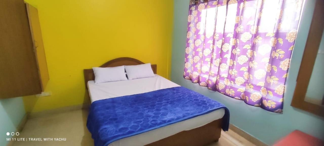 Hotel Nakshatra Ooty Kültér fotó