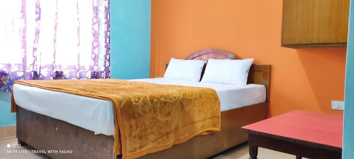 Hotel Nakshatra Ooty Kültér fotó