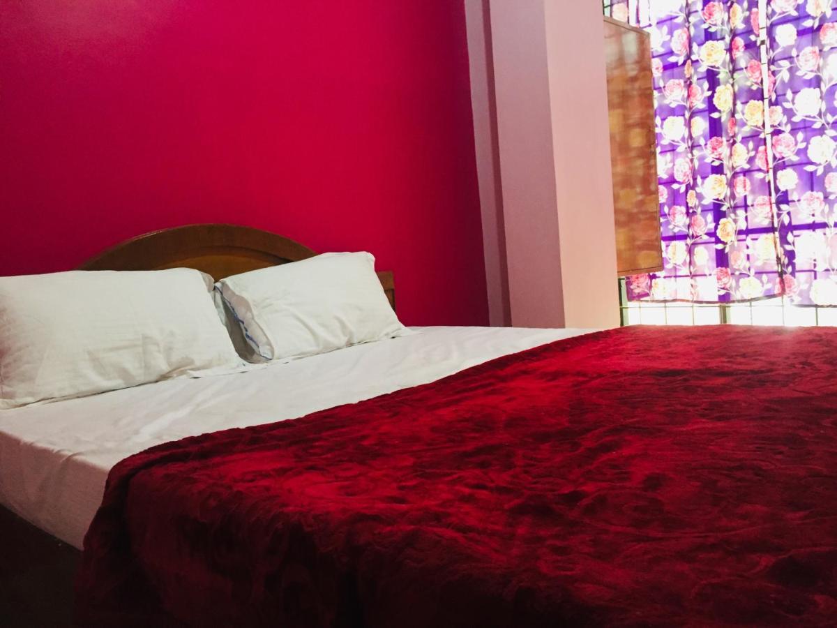 Hotel Nakshatra Ooty Kültér fotó