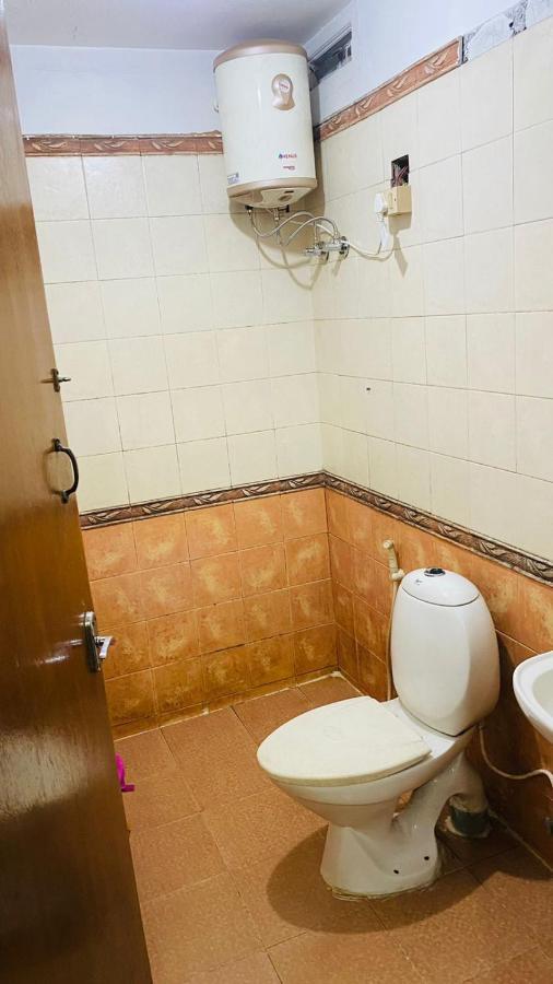 Hotel Nakshatra Ooty Kültér fotó